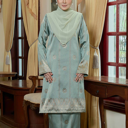 Kenanga Kurung
