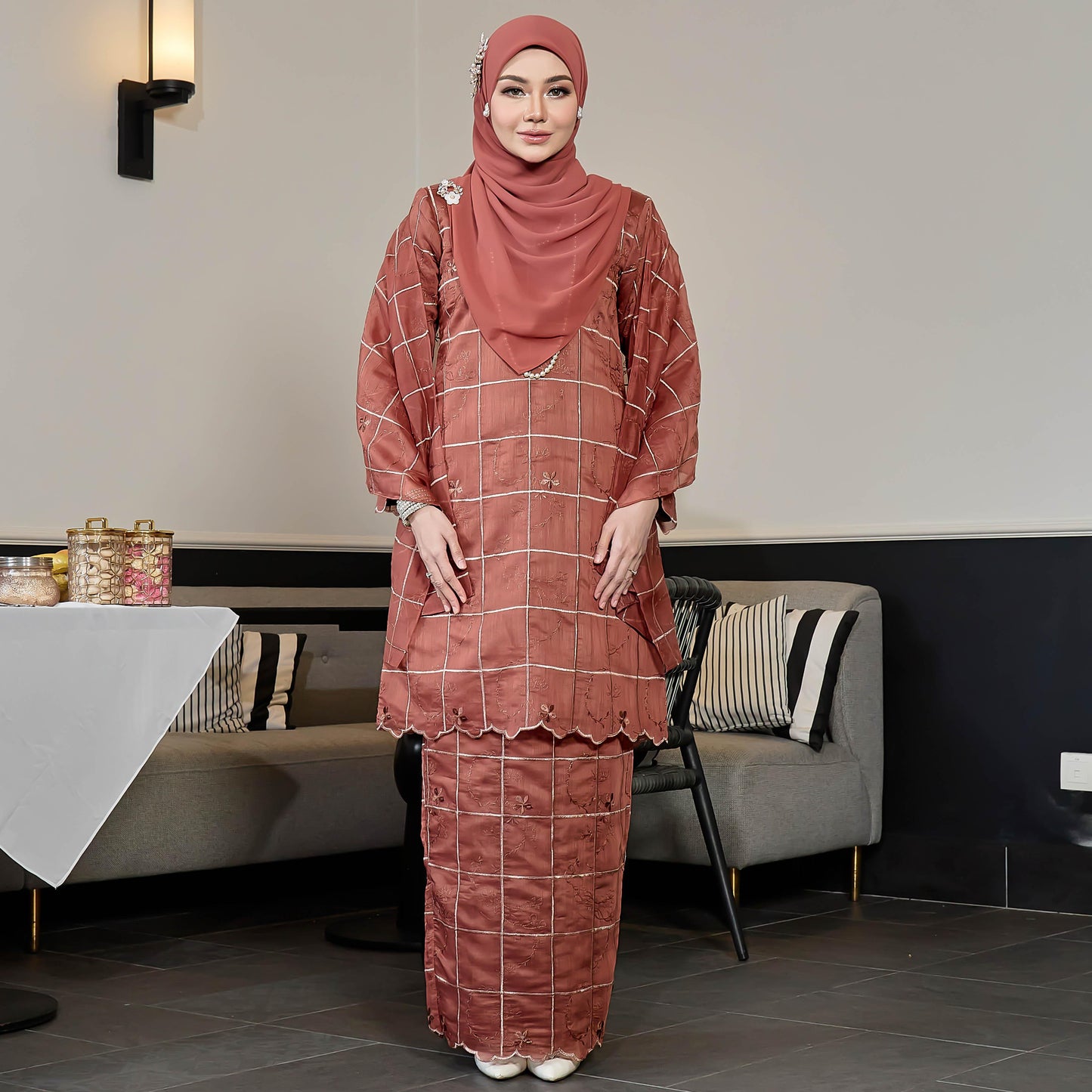 Daleena Kurung