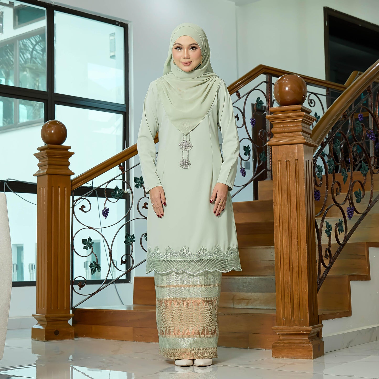 Adeenda Kurung