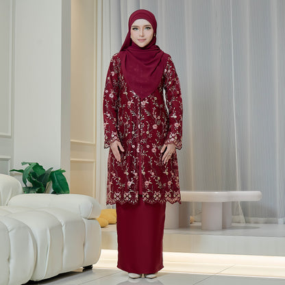 Lorevia Kurung