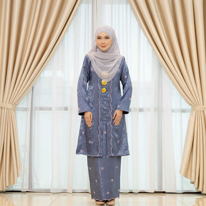 Dewi Kebaya