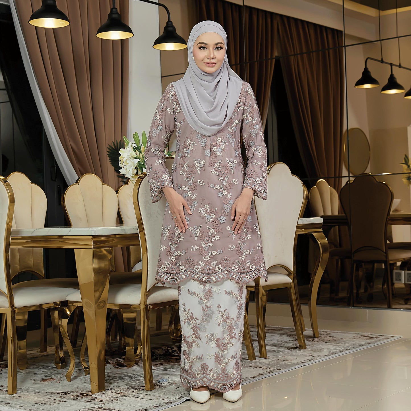 Ophelia Kurung