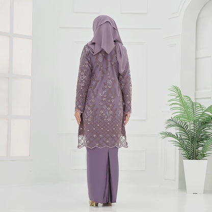 Roseina Kurung