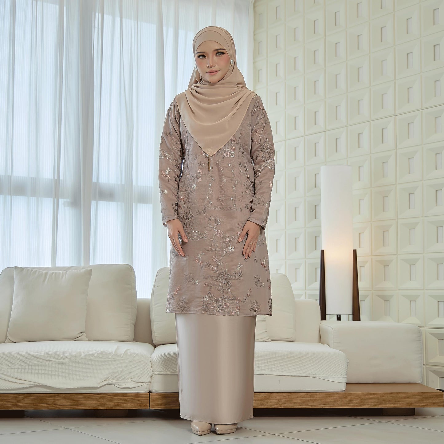 Rosavelle Kurung