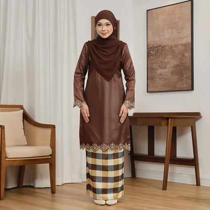 Lunisya Kurung