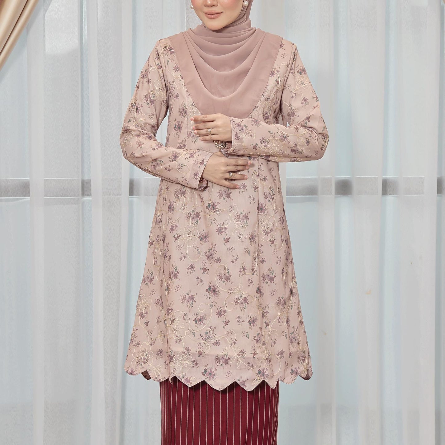 Sabira Kurung