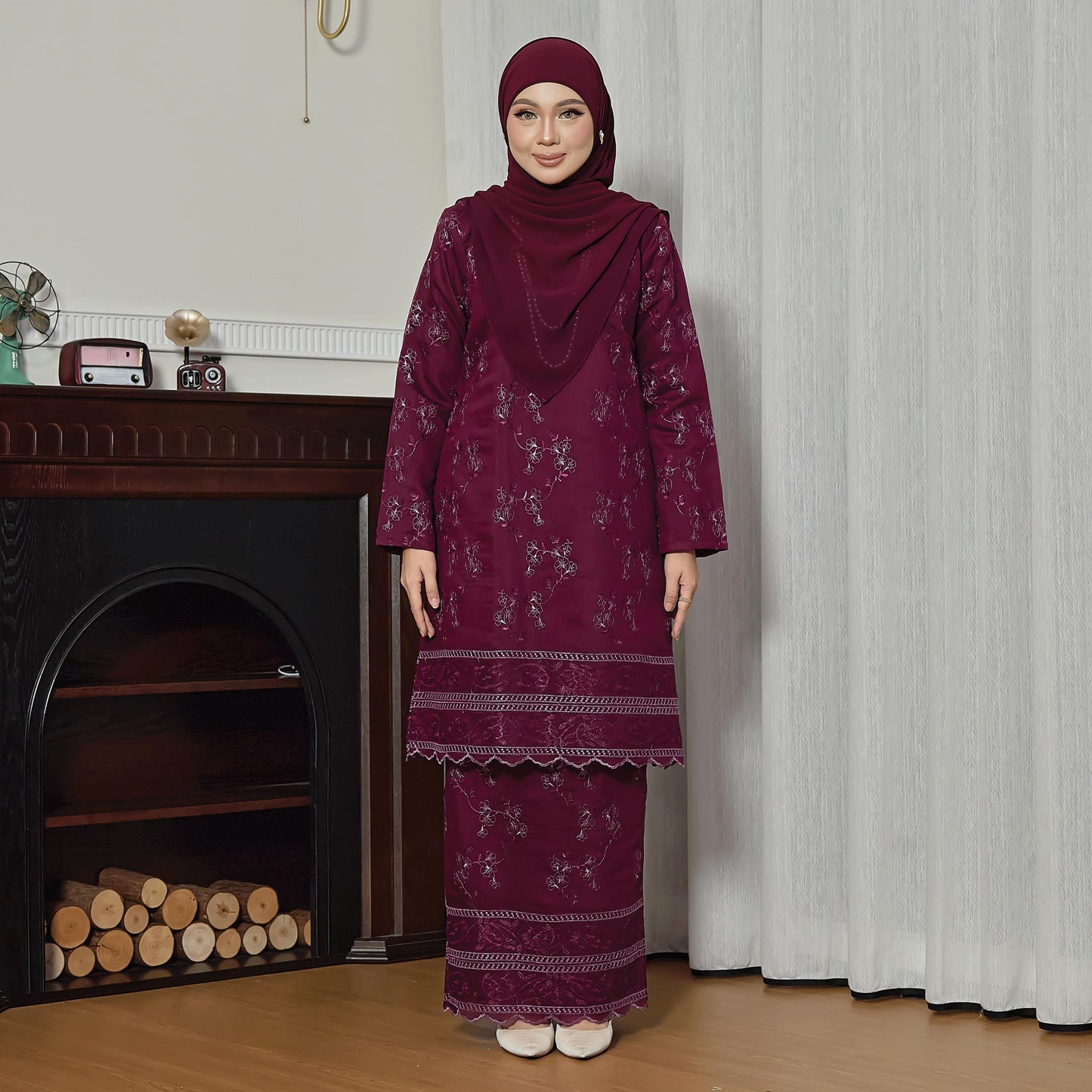 Laudya Kurung
