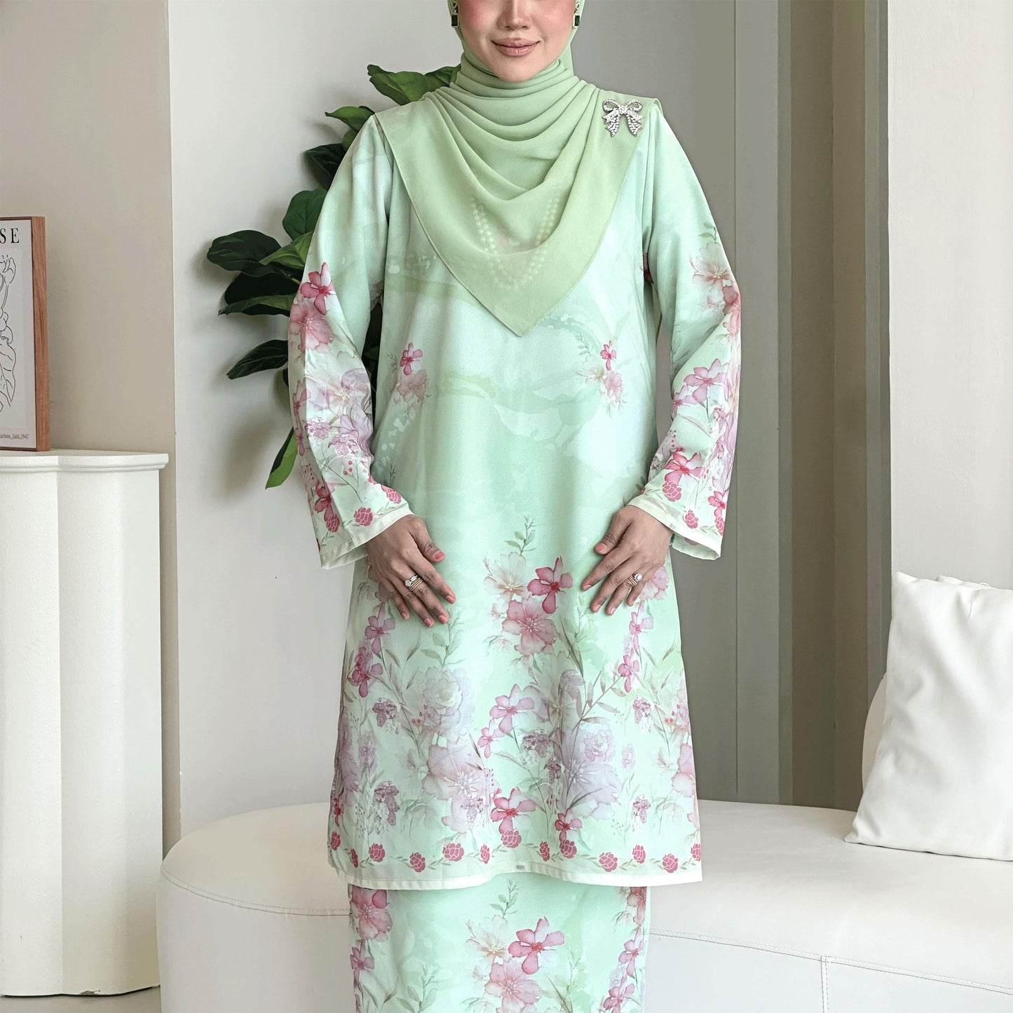 Orched Kurung