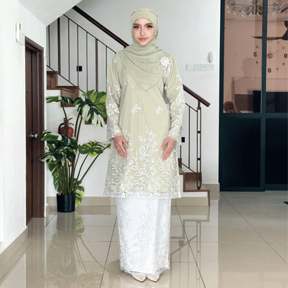 Amanda Kurung