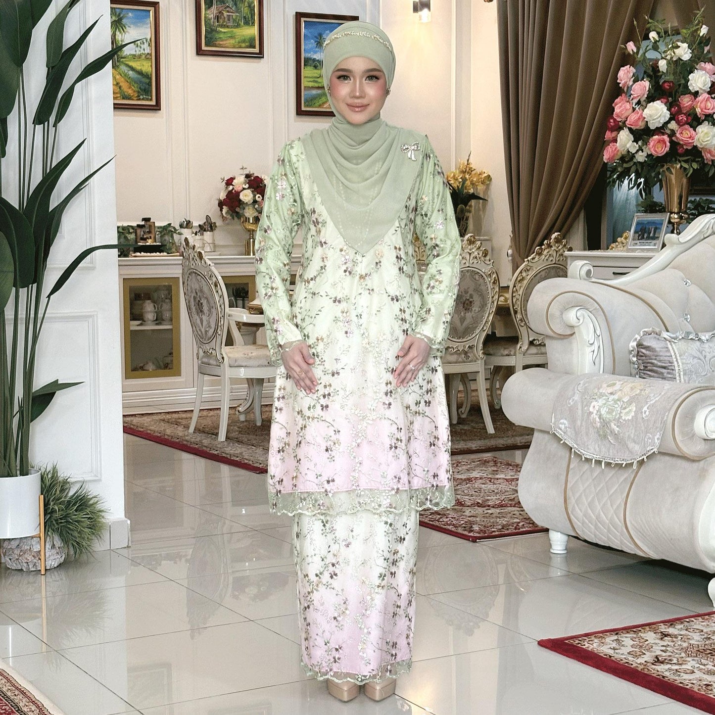 Afrina Kurung