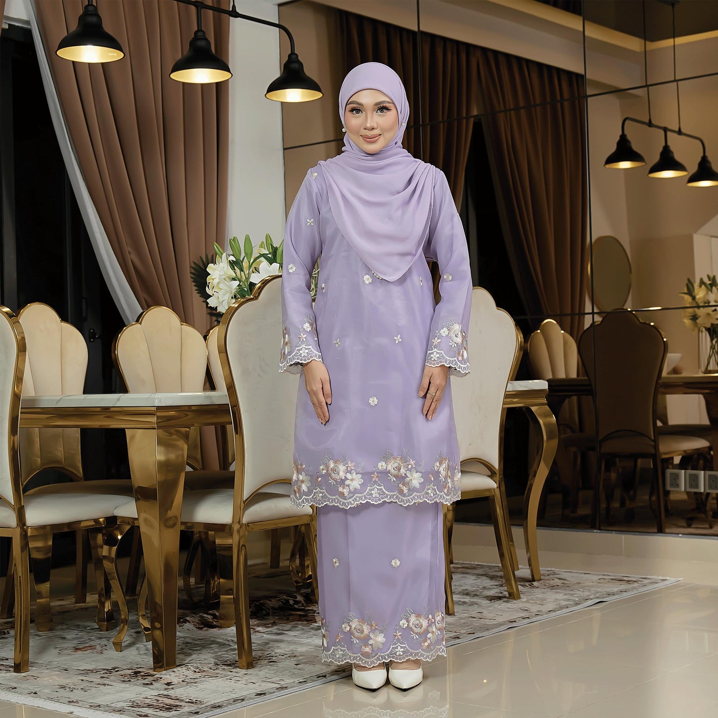 Velina Kurung