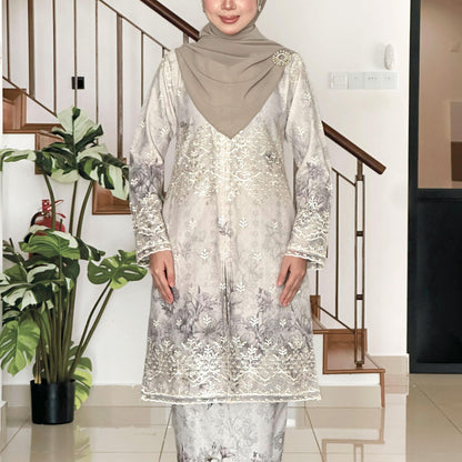 Tissa Kurung