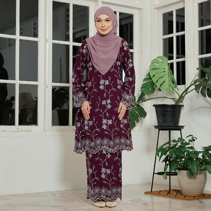 Elviera Kurung