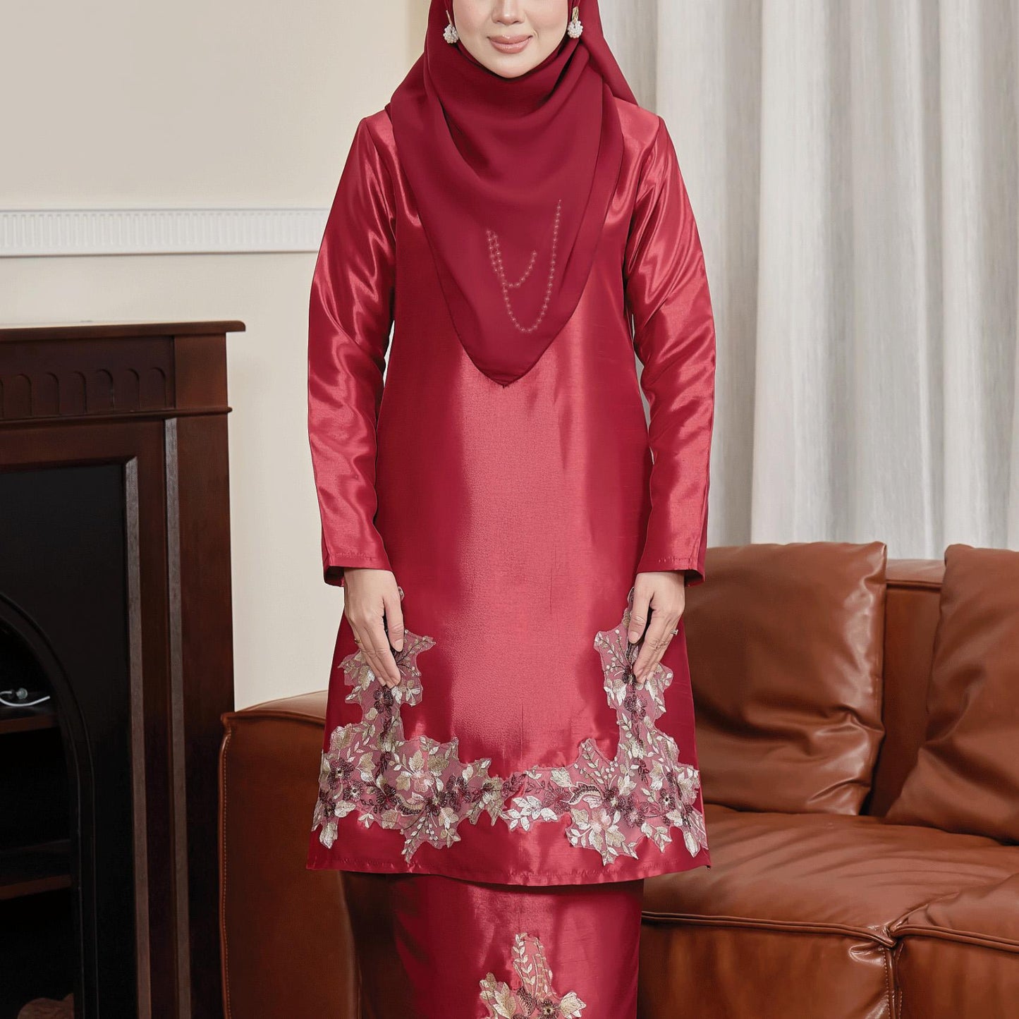 Elianore Kurung