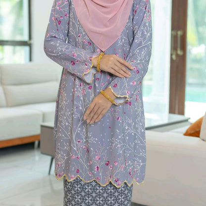 Sonia Kurung