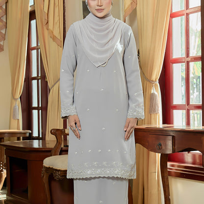 Grace Kurung
