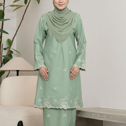 Schara Kurung