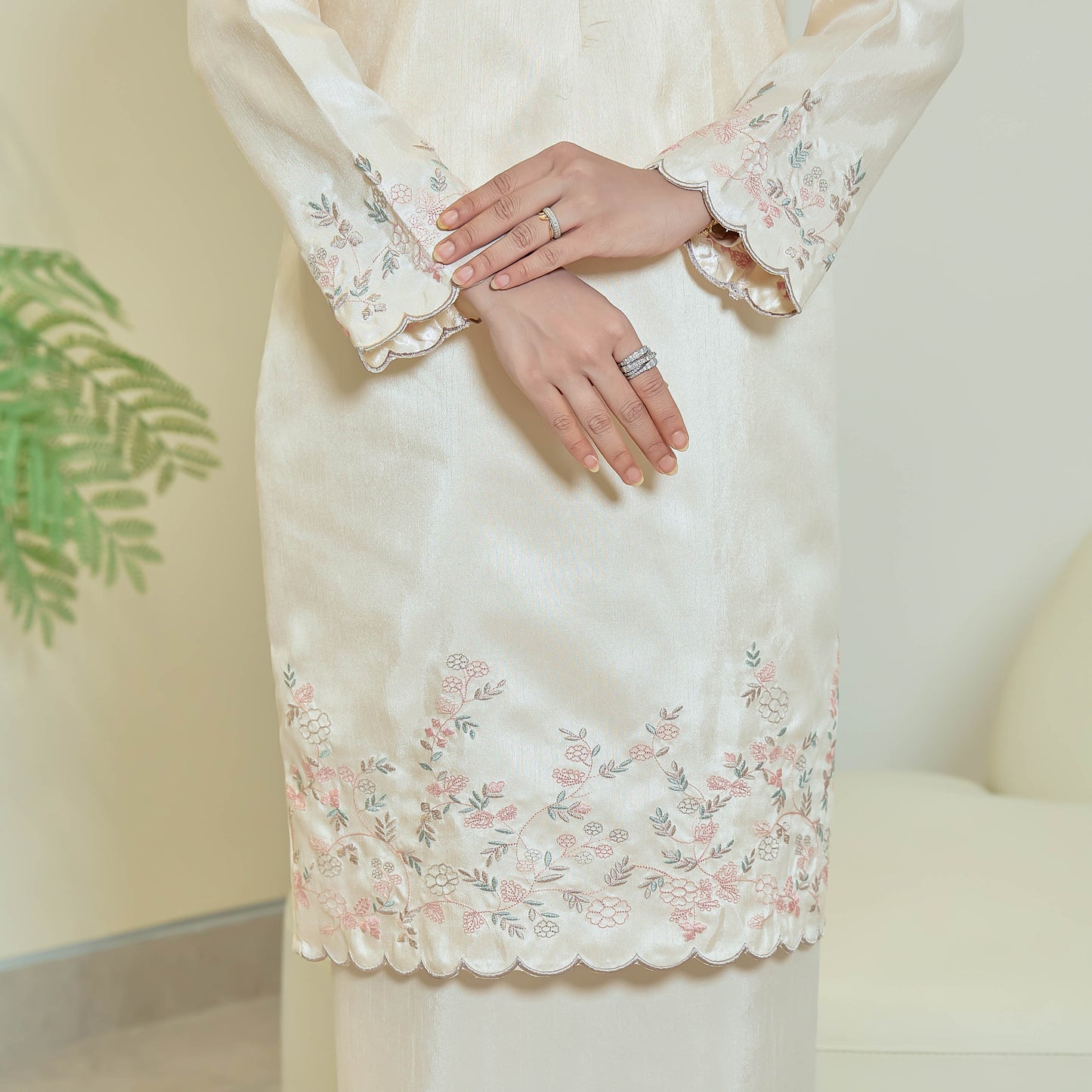 Afya Kurung