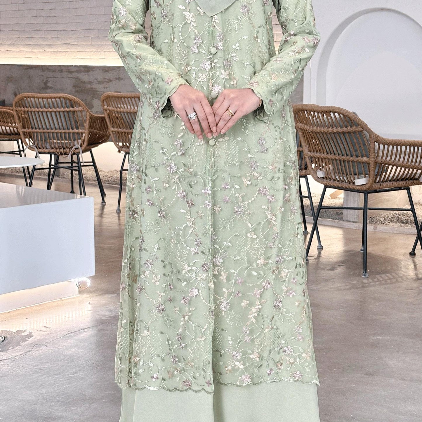 Noura Abaya