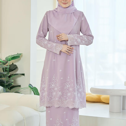 Leeya Kurung