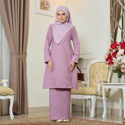 Riverra Kurung