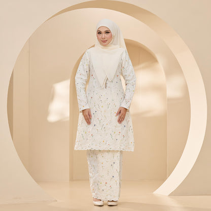 Rosette Kurung