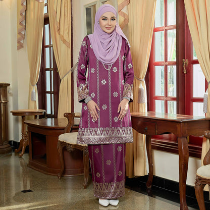 Kenanga Kurung