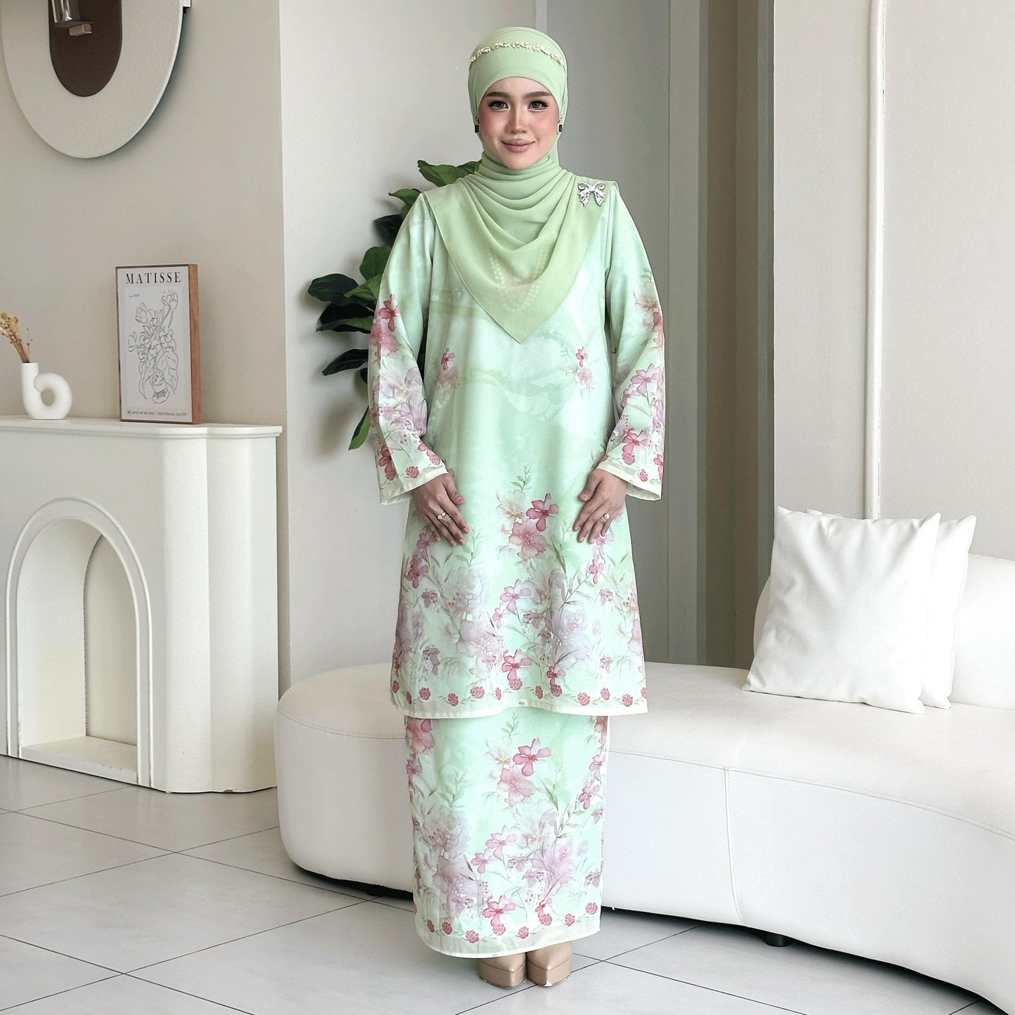 Orched Kurung