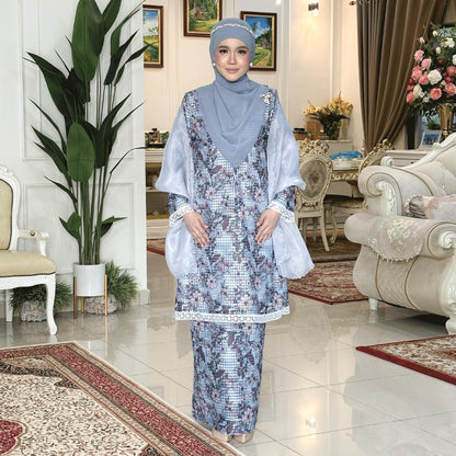 Sonya Kurung