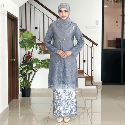 Dyana Kurung