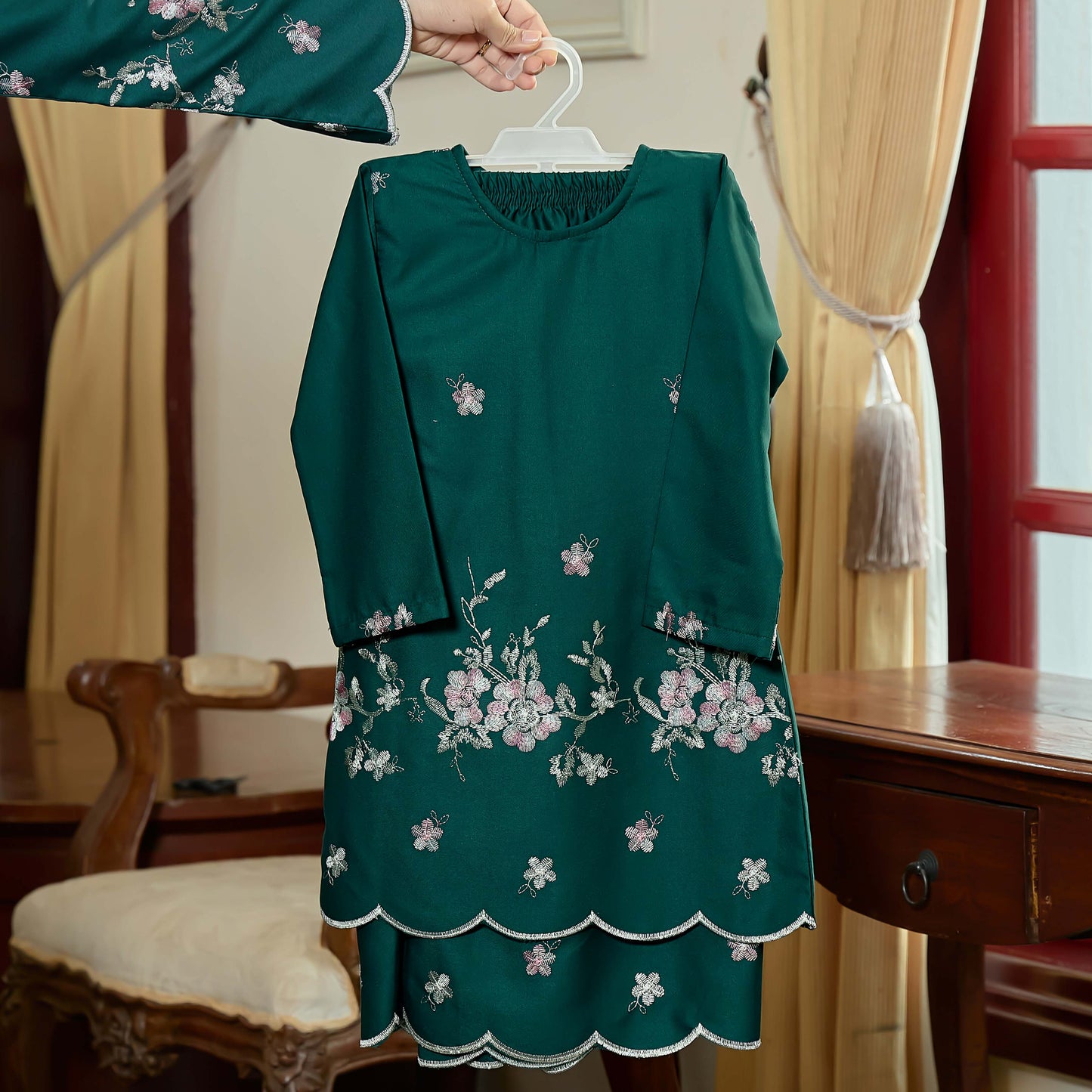 Darina Kids Kurung