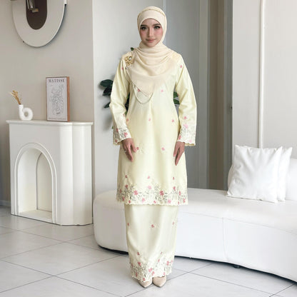 Fitra Kurung