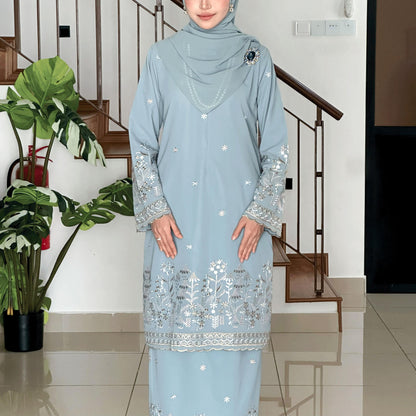 Hasmira Kurung
