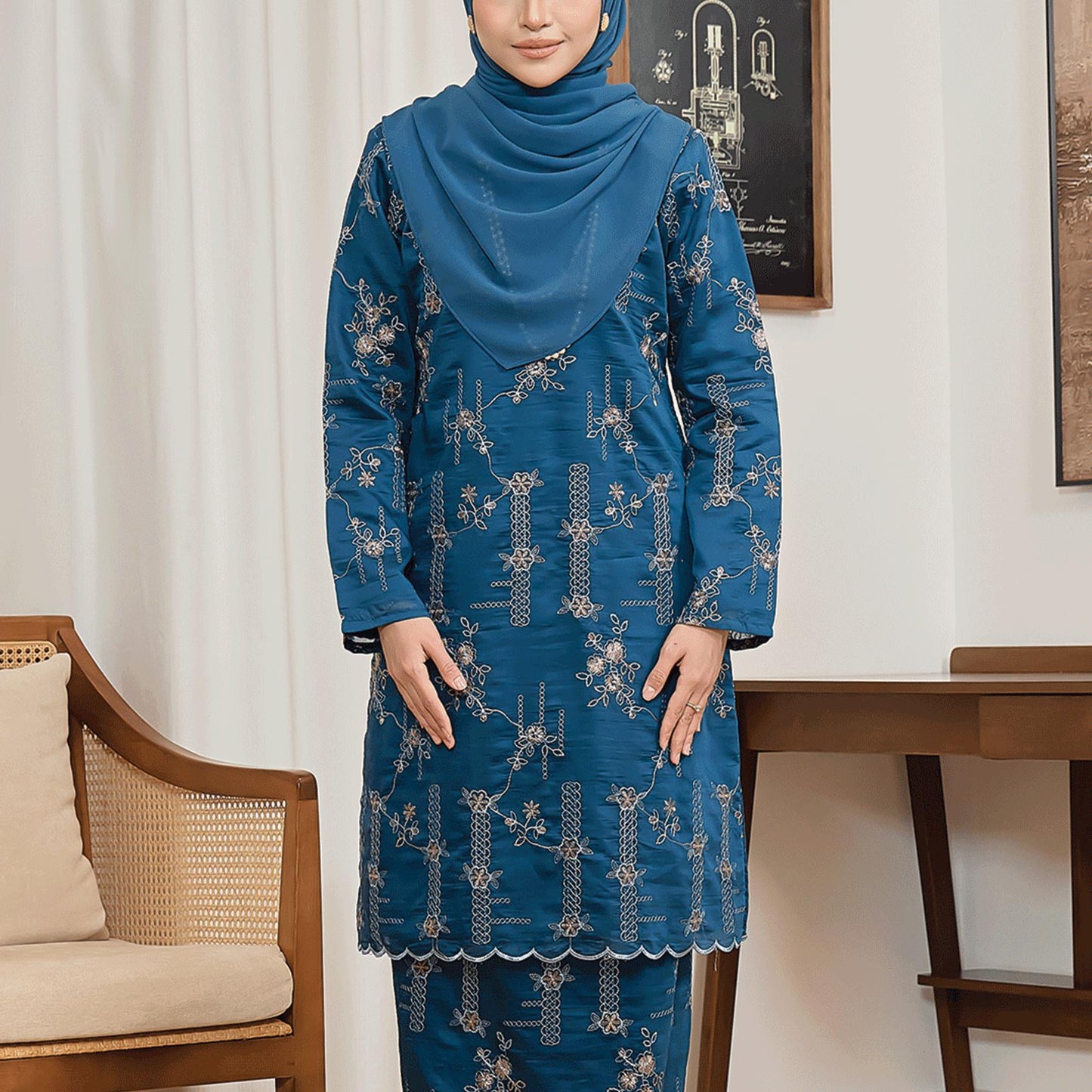 Rozelle Kurung