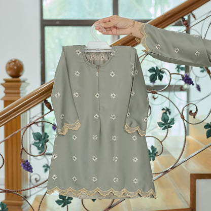Neyssa Kids Kurung