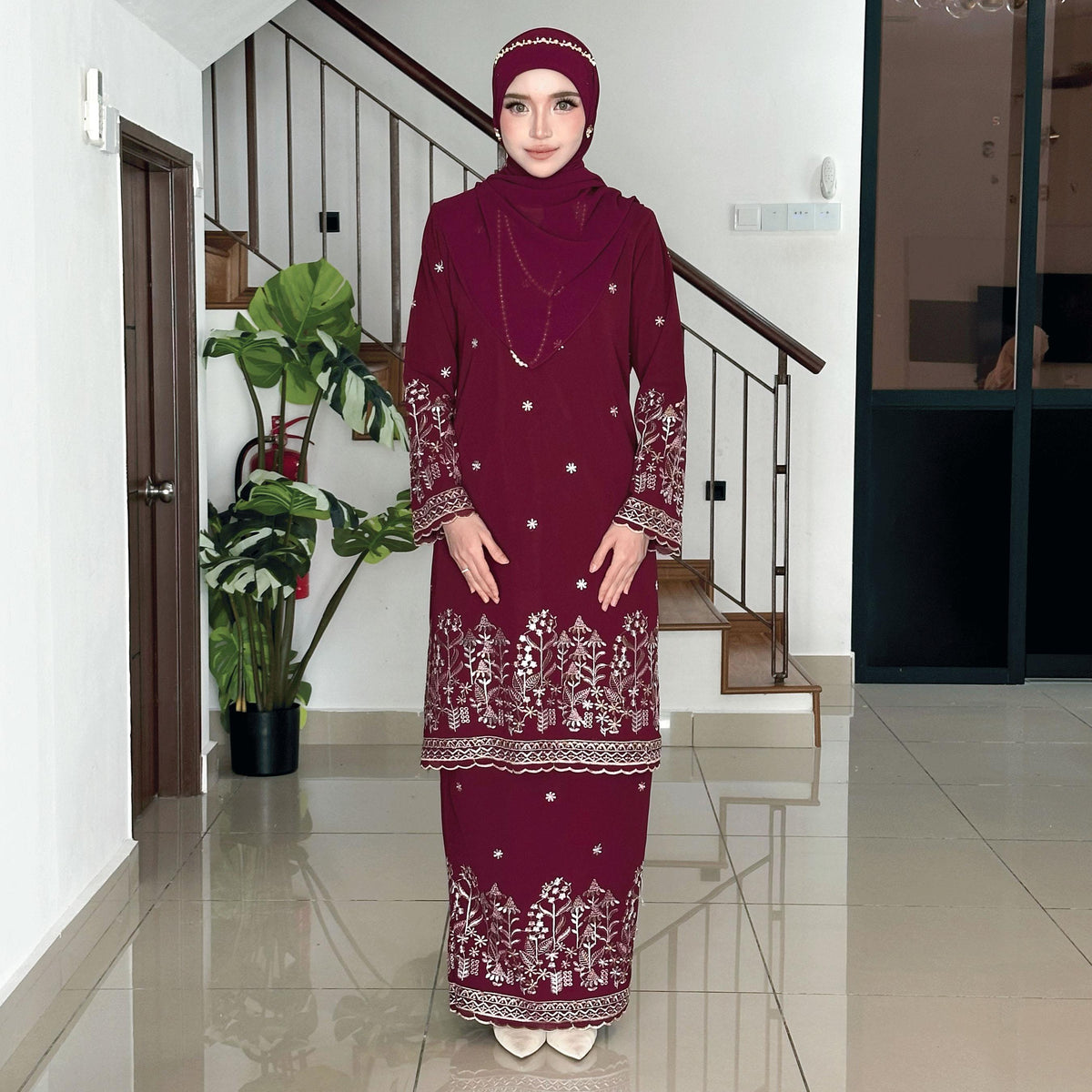 Hasmira Kurung