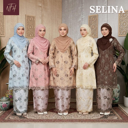 Selina Kurung