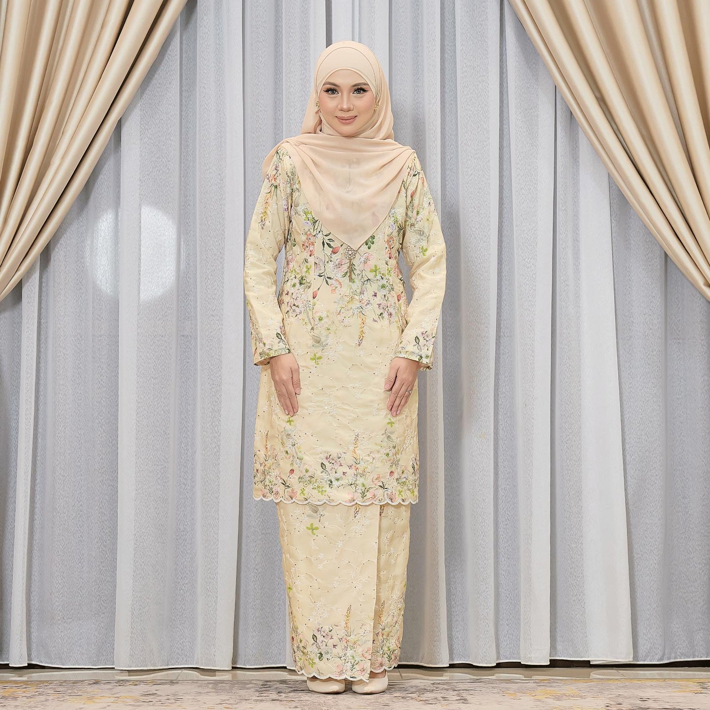Nalisya Kurung