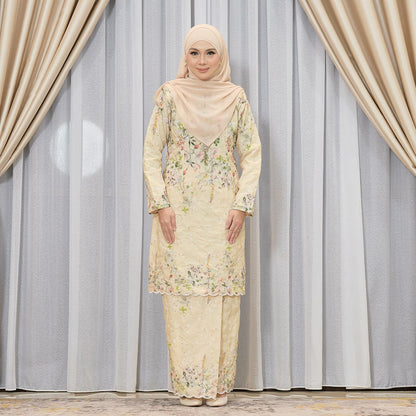 Nalisya Kurung