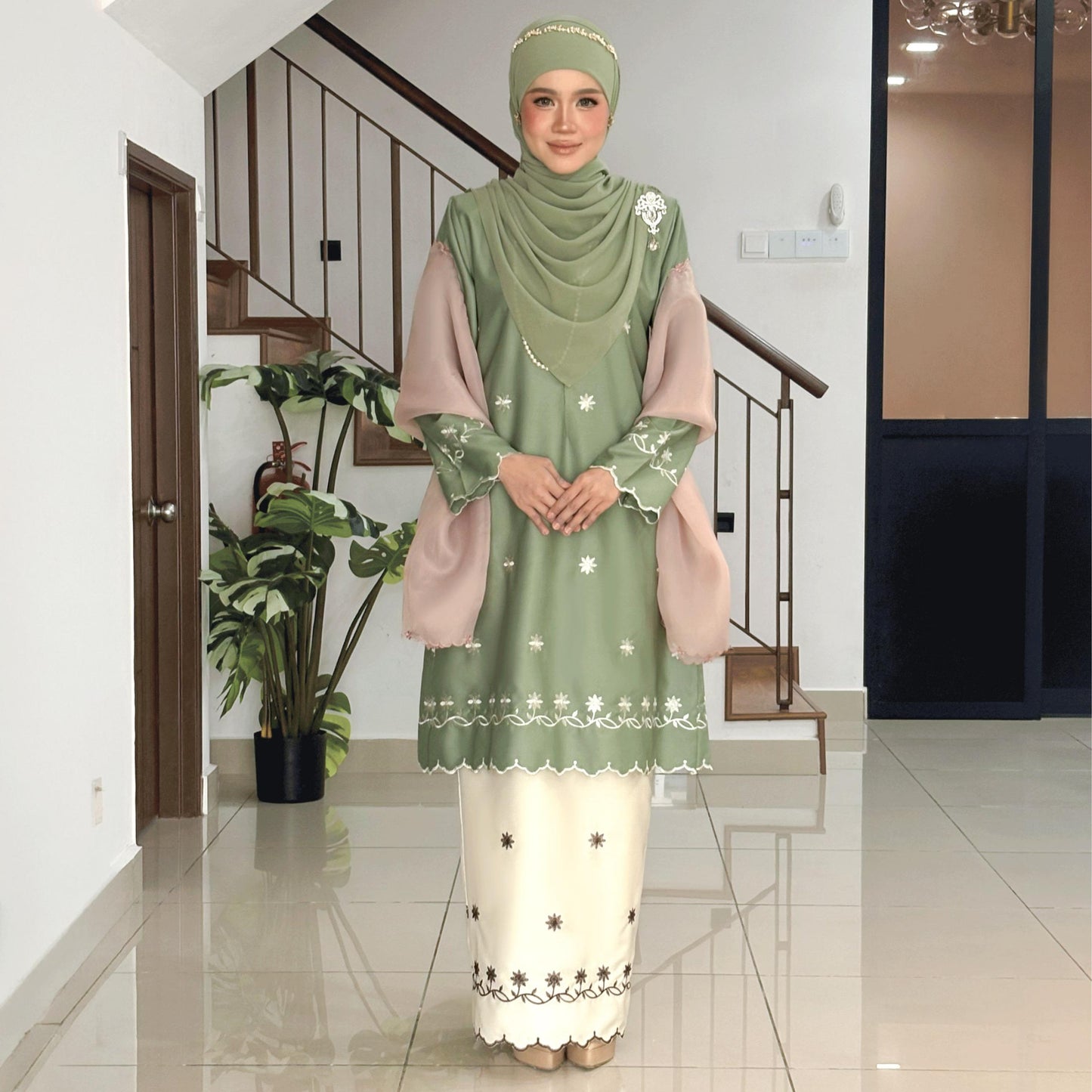 Widura Kurung