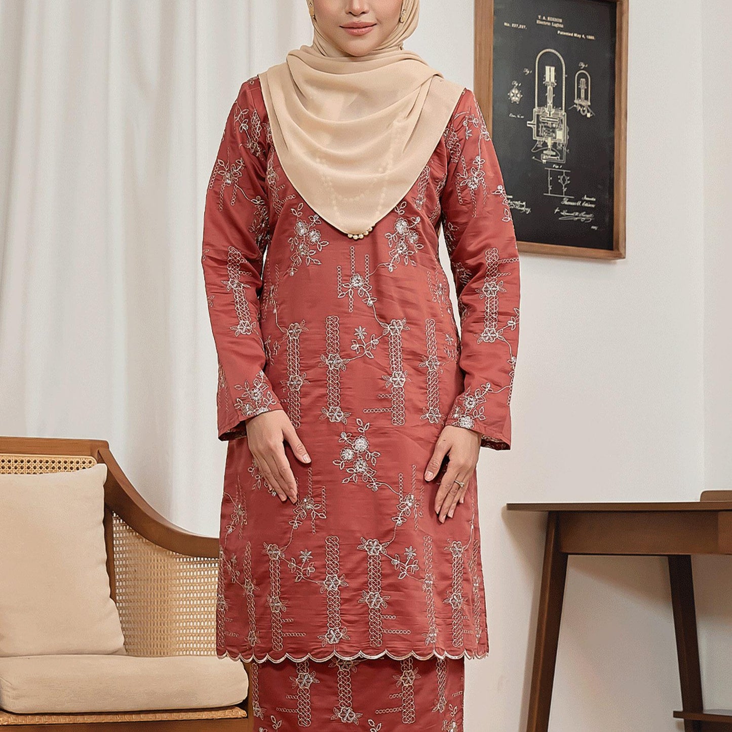 Rozelle Kurung
