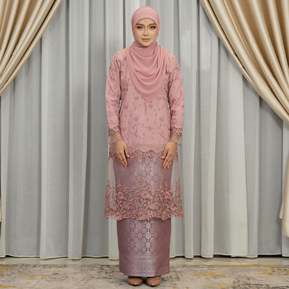 Edora Kurung