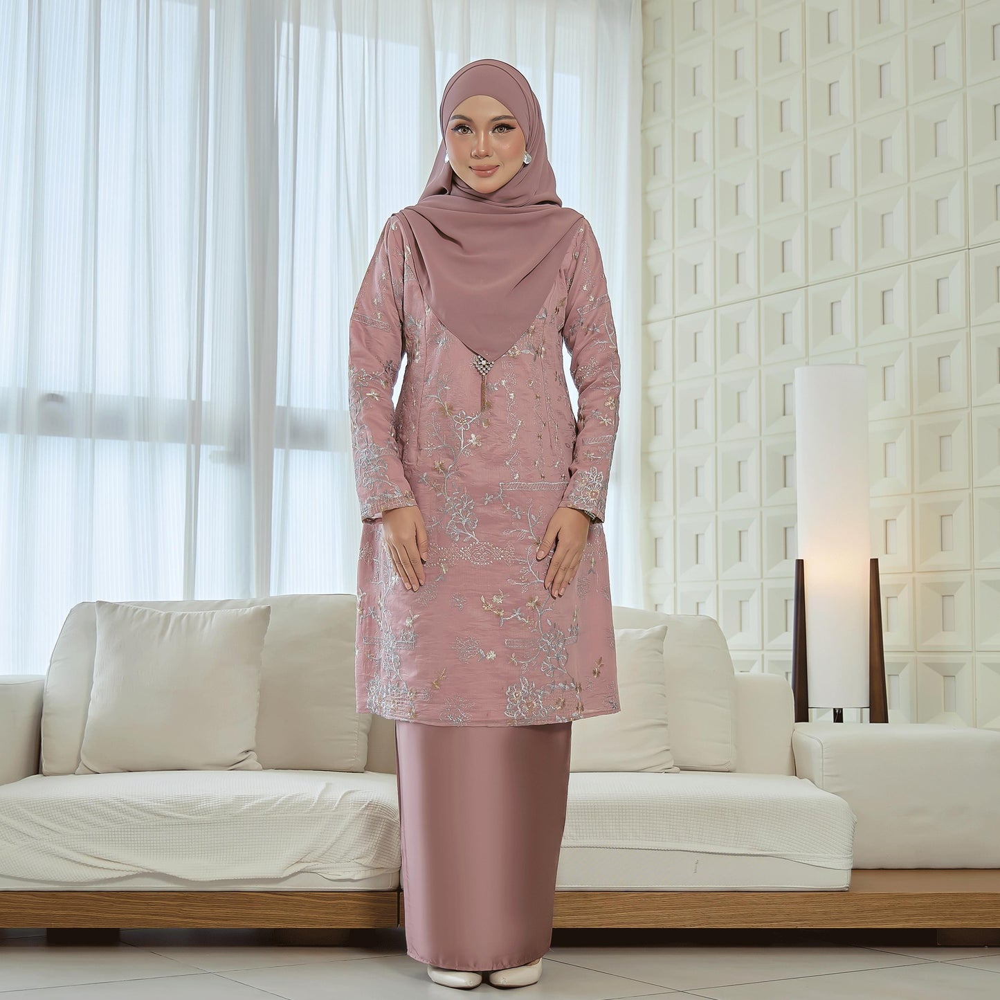 Rosavelle Kurung
