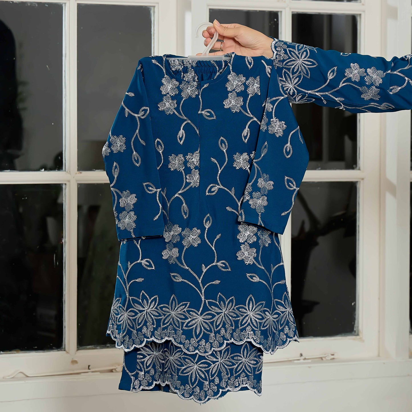 Elviera Kids Kurung