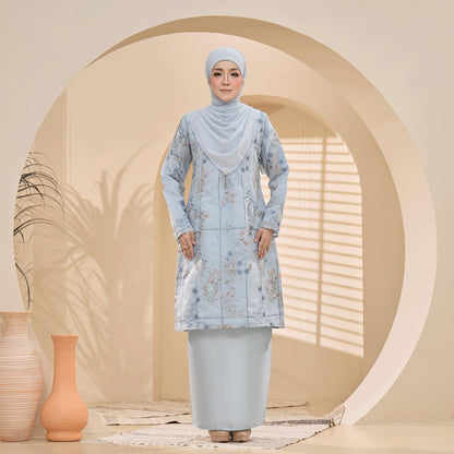 Bianca Kurung