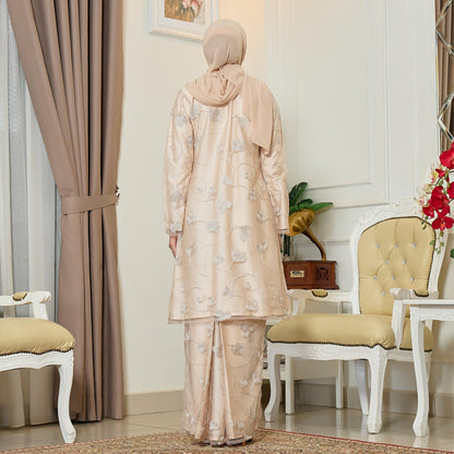 Dareesa Kurung