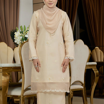 Salsa Kurung