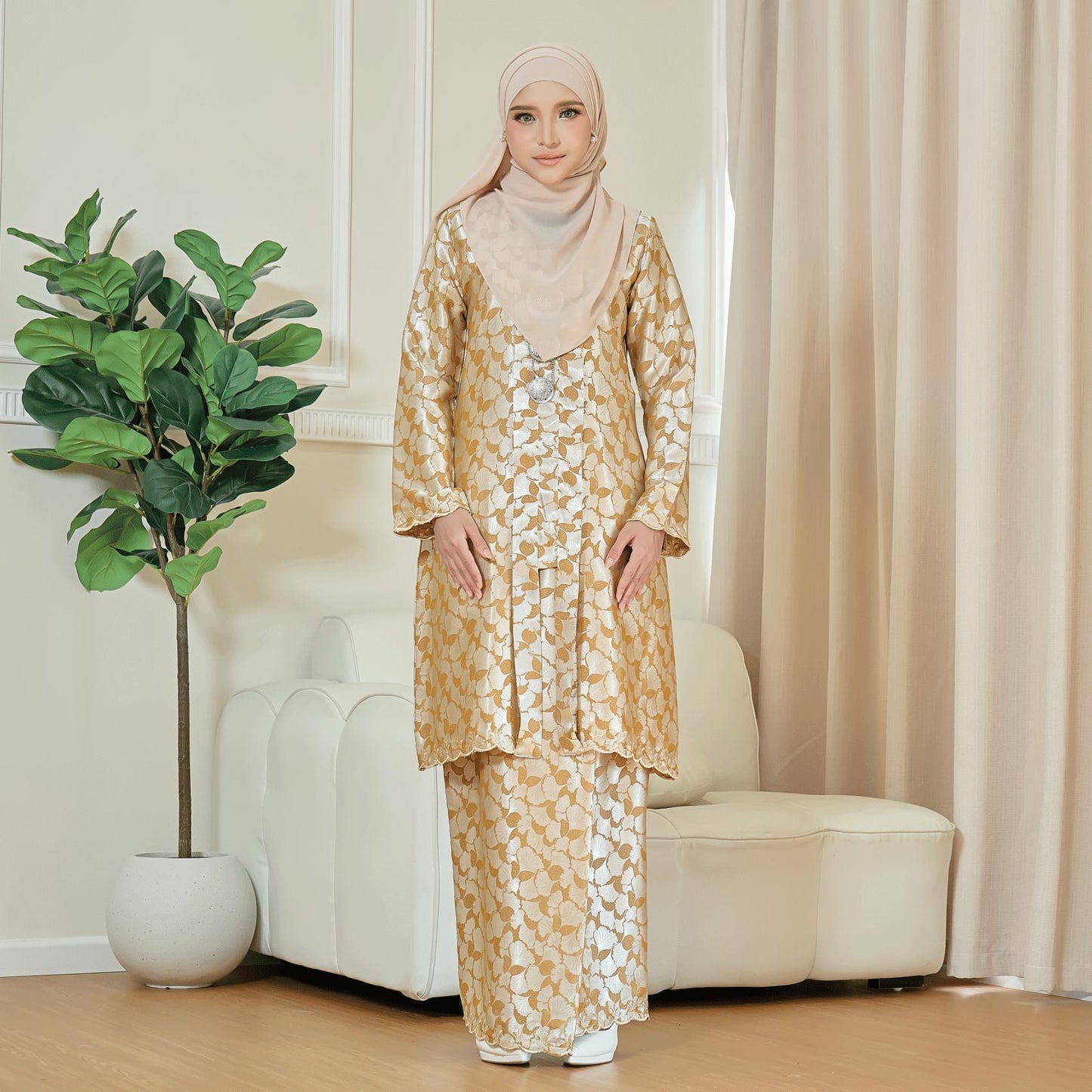 Irdina Kurung