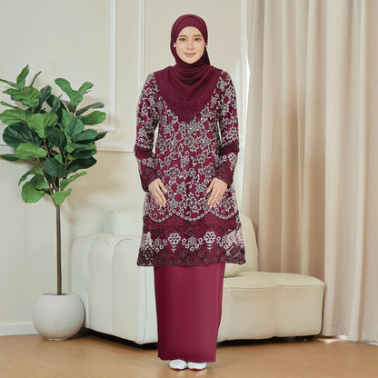 Arisya Kurung