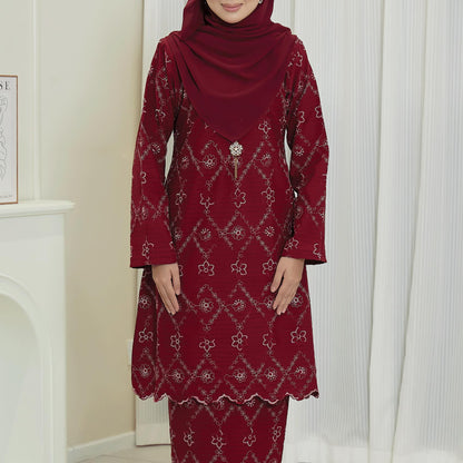 Adeyya Kurung
